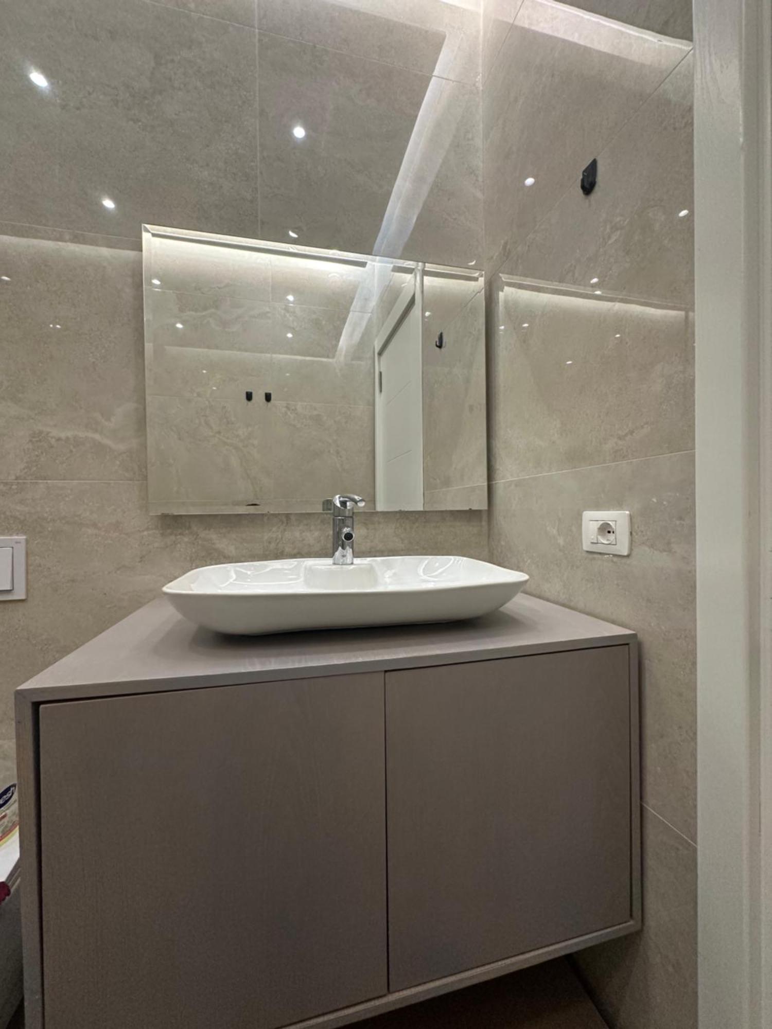 Luxury - San Pietro Durrës